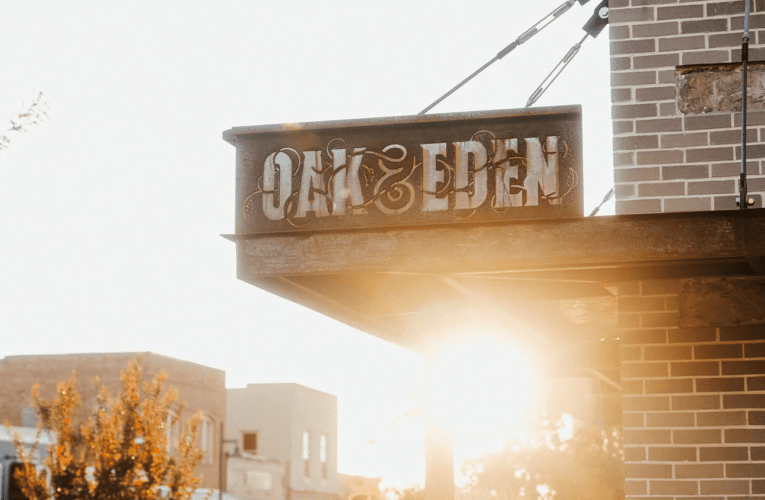 Flowermound: Best American Made Whiskey – Oak and Eden.